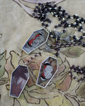 Load image into Gallery viewer, Floral Coffin Rosary - Clear/White, Cramer's 88, Garnet
